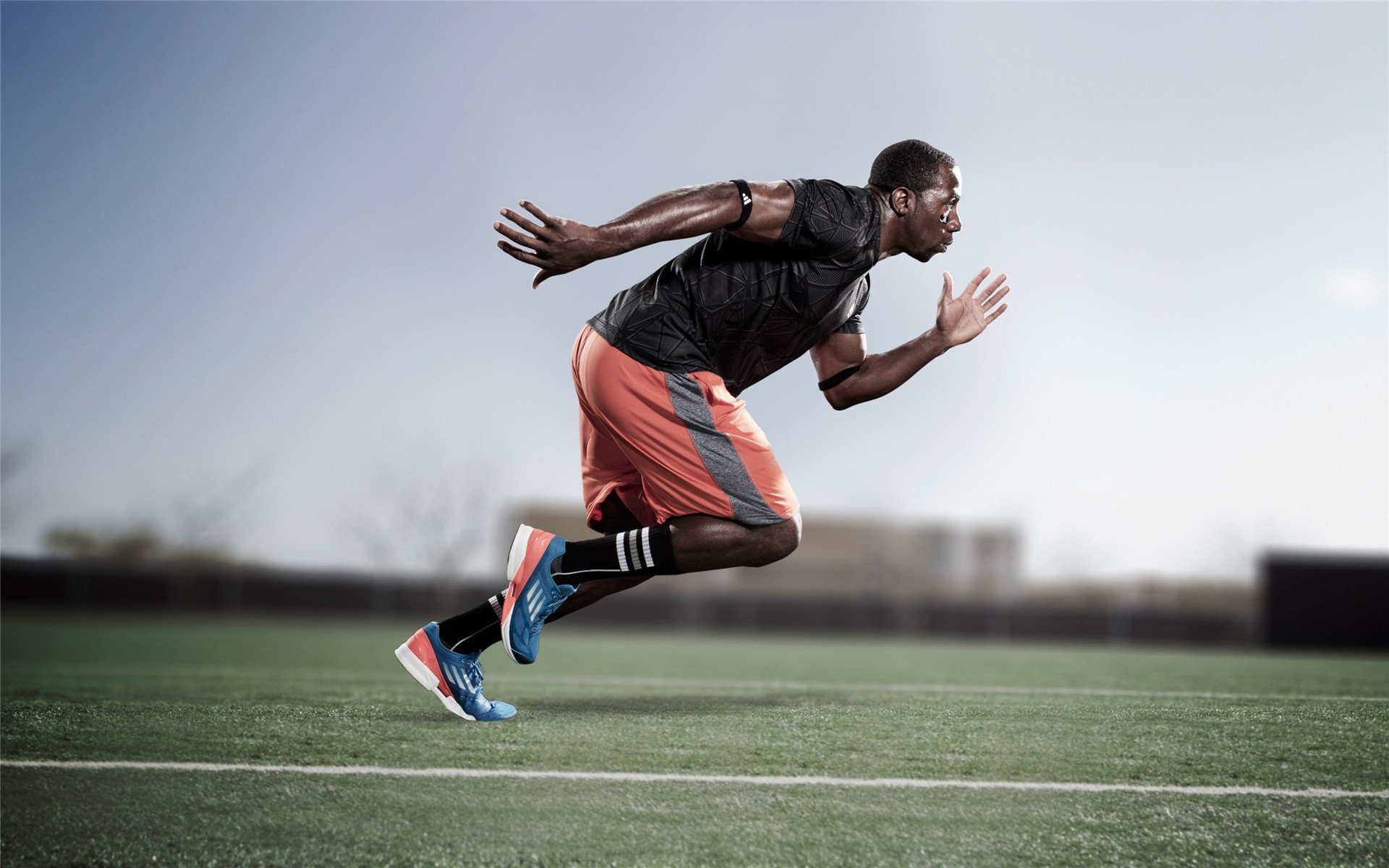 英超：曼联逆转胜利，争冠的热潮升腾！，英超联赛曼联